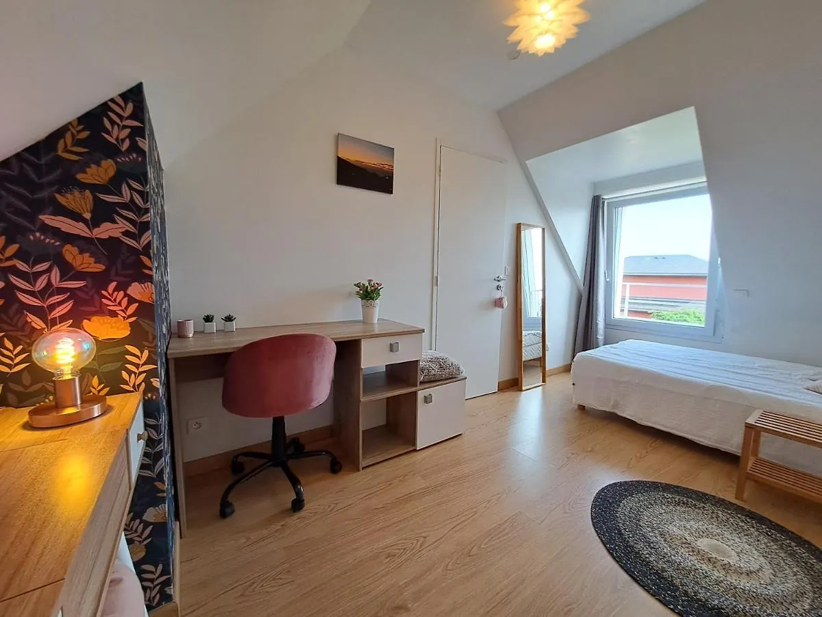 Maison Traditionnelle Et Moderne Avec Vue Mer Treffiagat